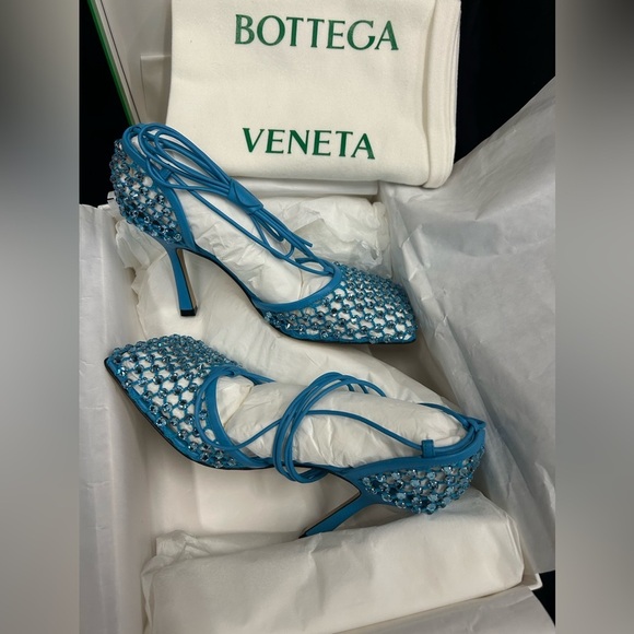 Bottega Veneta Women’s Size 36M (US size 6) Blue Sparkle Stretch Lace-Up Heels - Picture 4 of 6